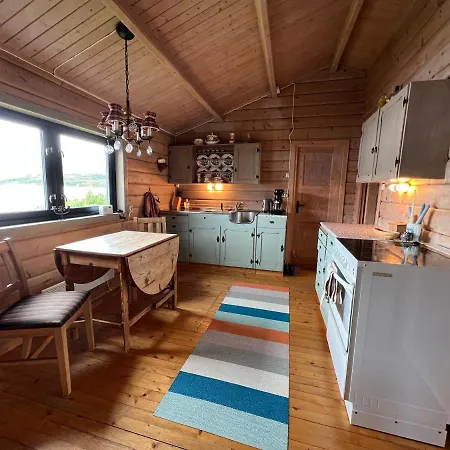 Lofoten Midnight Sun Chalet *